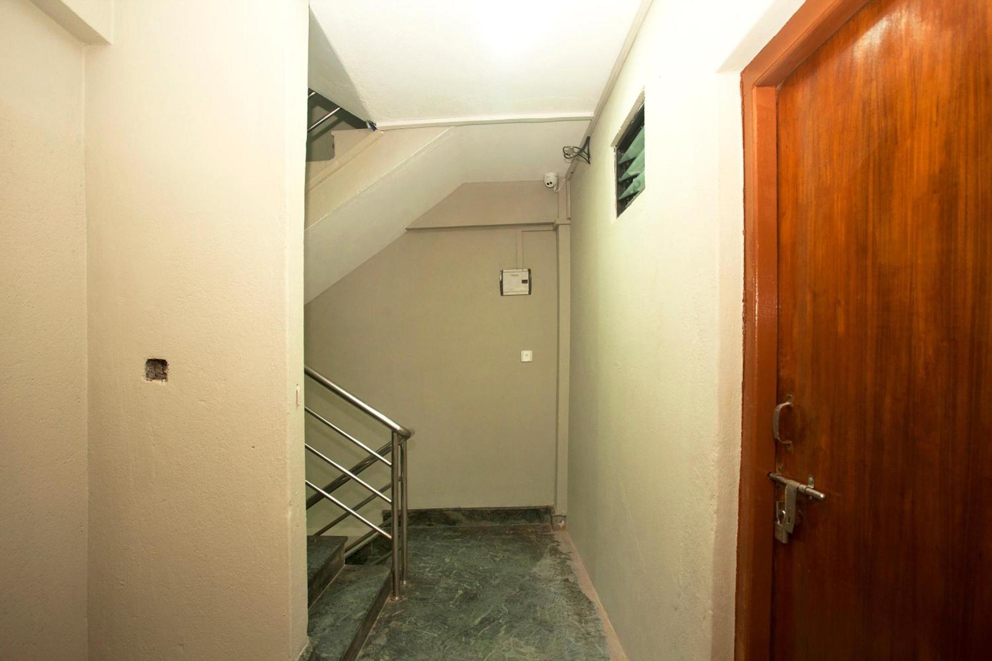 Oyo 587 Hotel Tradition Inn Katmandu Dış mekan fotoğraf